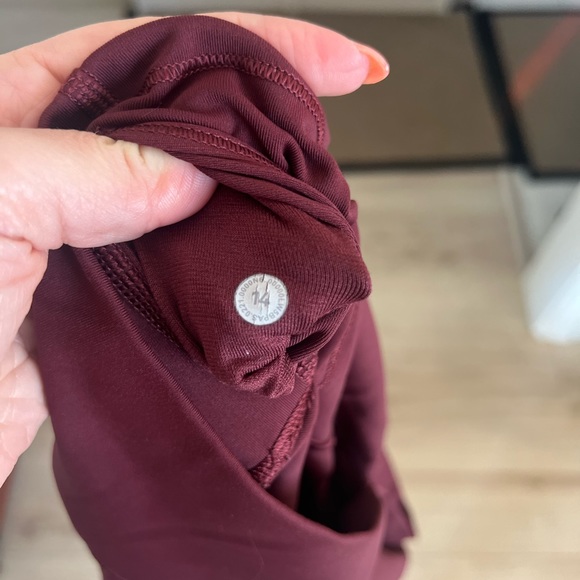 Lululemon leggings - Picture 3 of 3